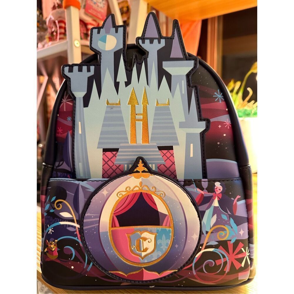 LOUNGEFLY DISNEY CINDERELLA CASTLE SERIES MINI BACKPACK NWT